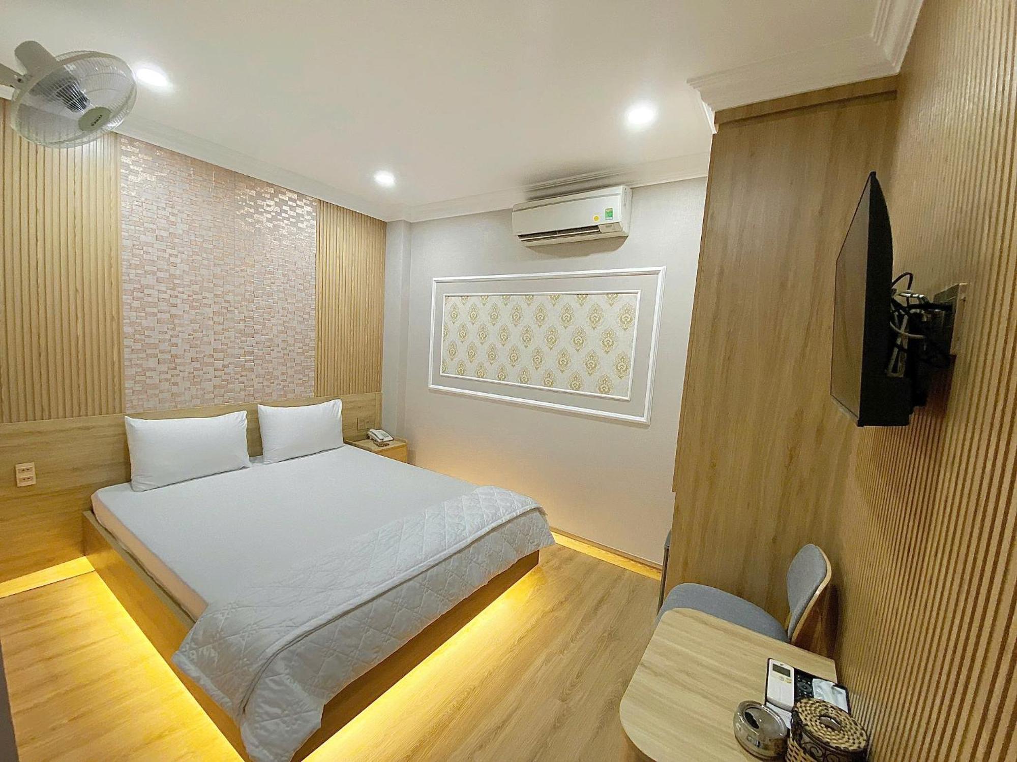 Thanh Binh Premium Hotel Ho Chi Minh-staden Exteriör bild