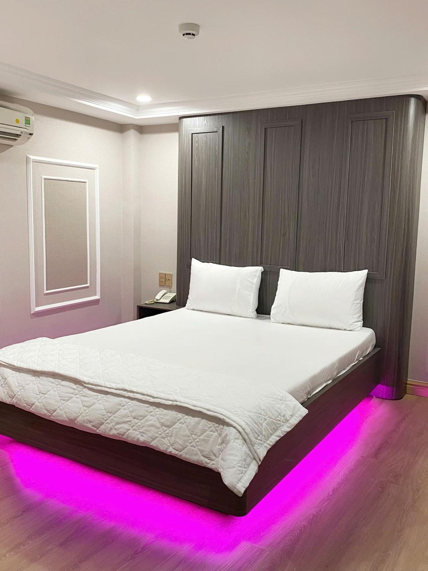 Thanh Binh Premium Hotel Ho Chi Minh-staden Exteriör bild